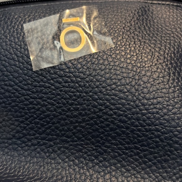 NWOT - 💙DOTERRA YARROW POM TRAVEL BAG💙 - Picture 3 of 6